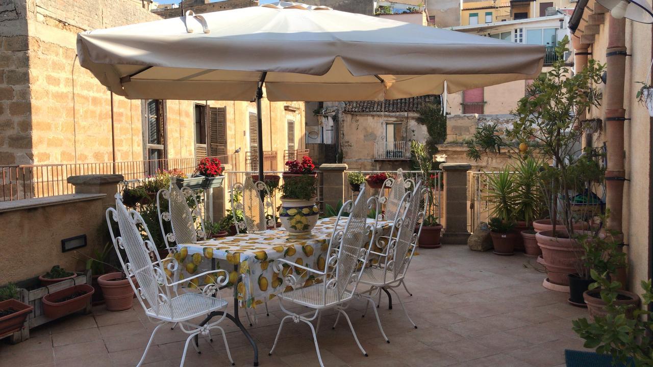 B&B Batara - "La Terrazza Del Centro" Agrigento Ngoại thất bức ảnh