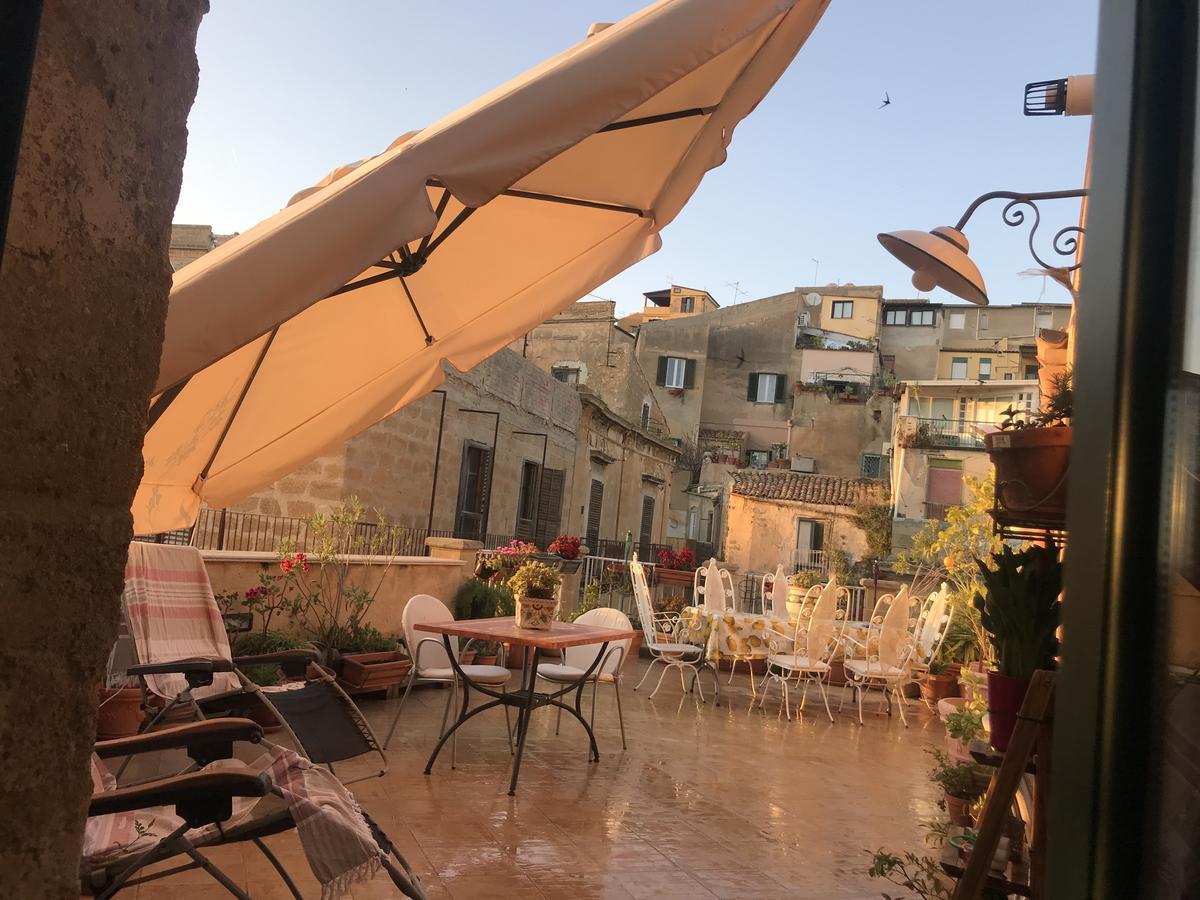 B&B Batara - "La Terrazza Del Centro" Agrigento Ngoại thất bức ảnh