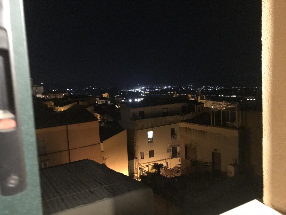 B&B Batara - "La Terrazza Del Centro" Agrigento Ngoại thất bức ảnh
