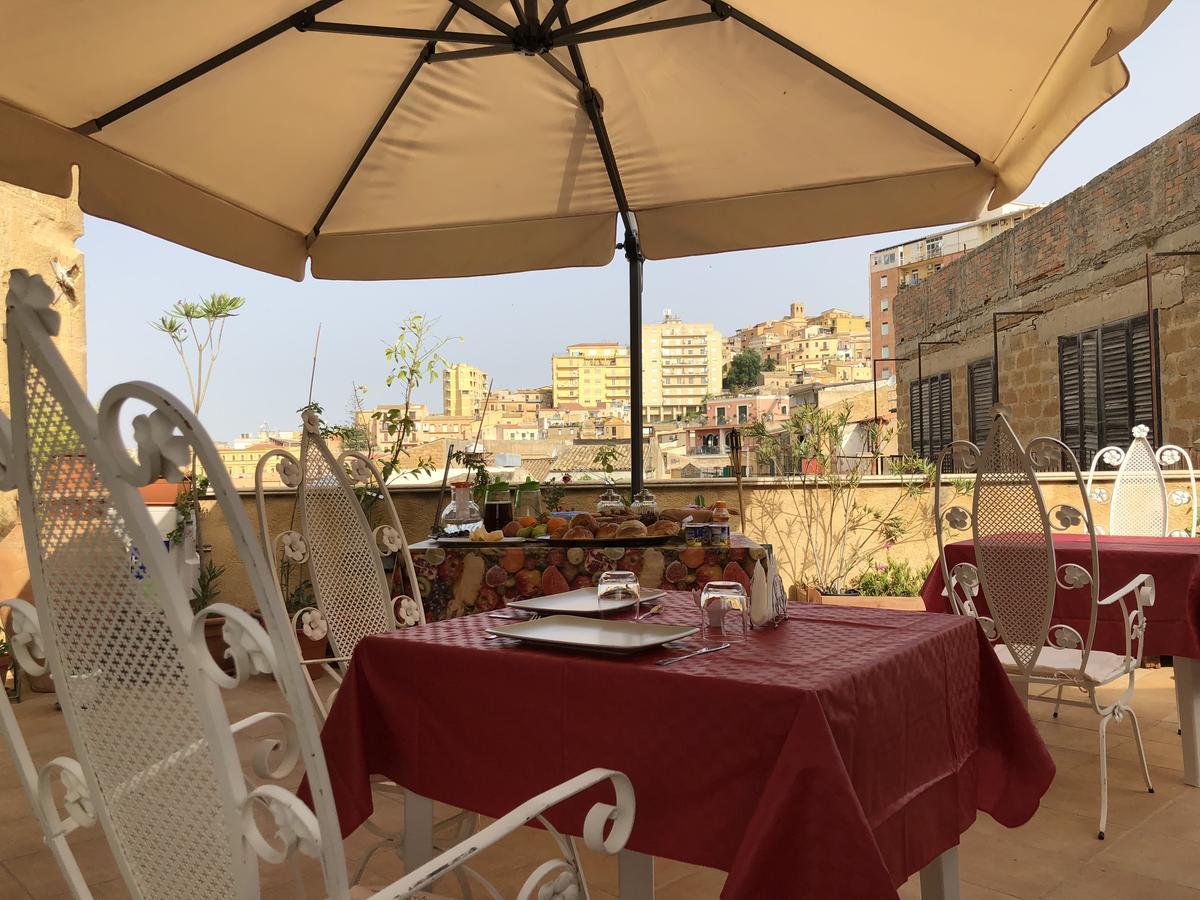 B&B Batara - "La Terrazza Del Centro" Agrigento Ngoại thất bức ảnh